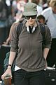 drew_barrymore_airport