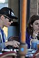 hayden_christensen_rachel_bilson_feeding_each_other