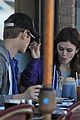 hayden_christensen_rachel_bilson_feeding_each_other