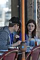 hayden_christensen_rachel_bilson_feeding_each_other