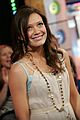hilary_duff_legs_trl