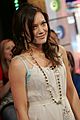 hilary_duff_legs_trl