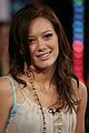 hilary_duff_legs_trl