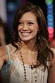 hilary_duff_legs_trl