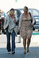 jessica_biel_taking_pictures_with_camera