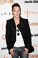 jonathan_rhys_meyers_tip_toe