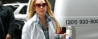 lindsay_lohan_nyc_wardrobe_change