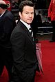 mark_wahlberg_suit