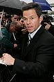mark_wahlberg_suit