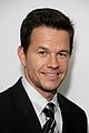 mark_wahlberg_suit
