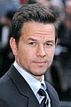 mark_wahlberg_suit