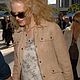 nicole_kidman_keith_urban_holding_hands
