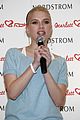 scarlett_johansson_reebok_clothing