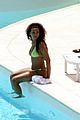 beyonce-swimming-pool