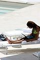 beyonce-swimming-pool