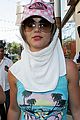 britney-towel