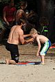 hugh-jackman-plays-with-kids