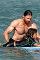 hugh-jackman-plays-with-kids
