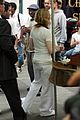 madonna-shops-for-cakes