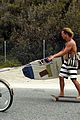 matthew-mcconaughey-surfer-dude