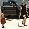 gwyneth-crutches
