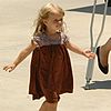 gwyneth-crutches