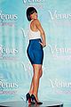 rihanna-legs