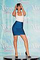 rihanna-legs