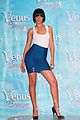rihanna-legs