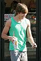 efron-tanktop