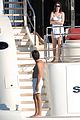 bikini-hathaway