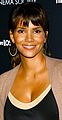 halle-pregnant