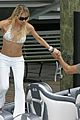 kournikova-bikini