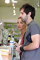 katherine-heigl-grass