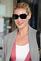 katherine-heigl-grass