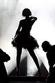 rihanna-performance