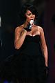 rihanna-performance