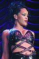 rihanna-sm