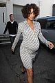 halle-curls