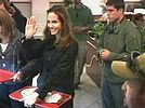 jolie-troops