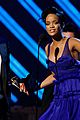 rihanna-crash