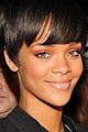 rihanna-line