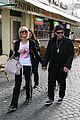paris-lovebird