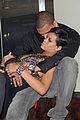 rihanna-snuggling