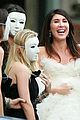 mary-kate-masked