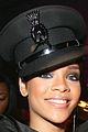 rihanna-bow