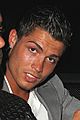 ronaldo-crutches