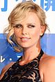 charlize-japan