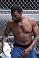 kanye-shirtless