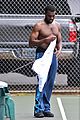 kanye-shirtless
